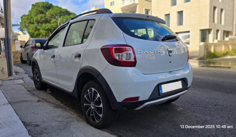 [SOLD] Dacia Sandero Stepway 2015 – Diesel full