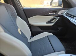 2025 BMW iX2 xDrive30 M Sport u2x / 72gm full