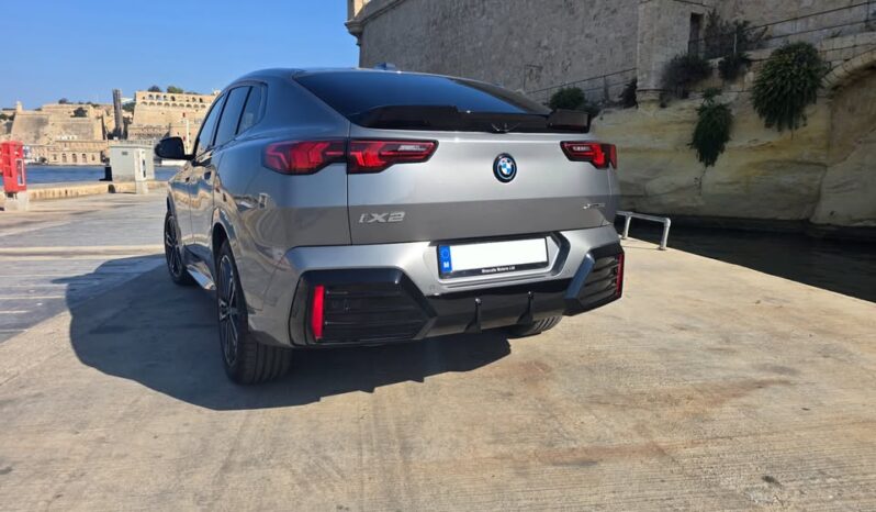 2025 BMW iX2 xDrive30 M Sport u2x / 72gm full